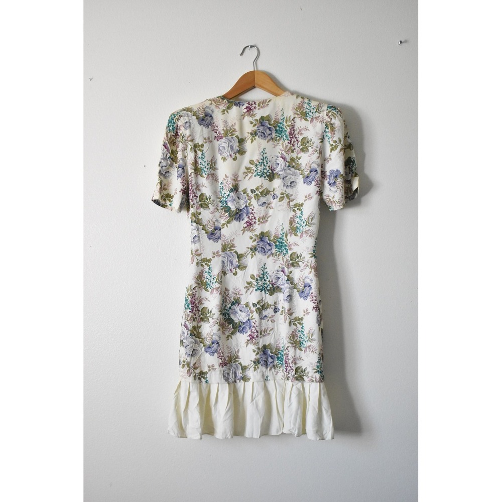 Byer Too! Floral Mini Dress Women 5 Cream 90s Vintage Ruffle Pearl Button - Picture 4 of 7